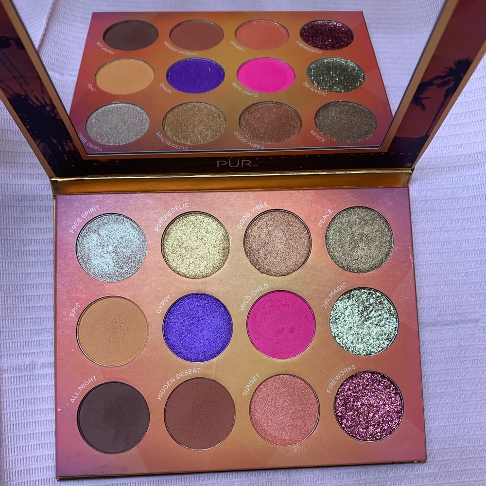 PŪR Cosmetics Festival Eyeshadow palette